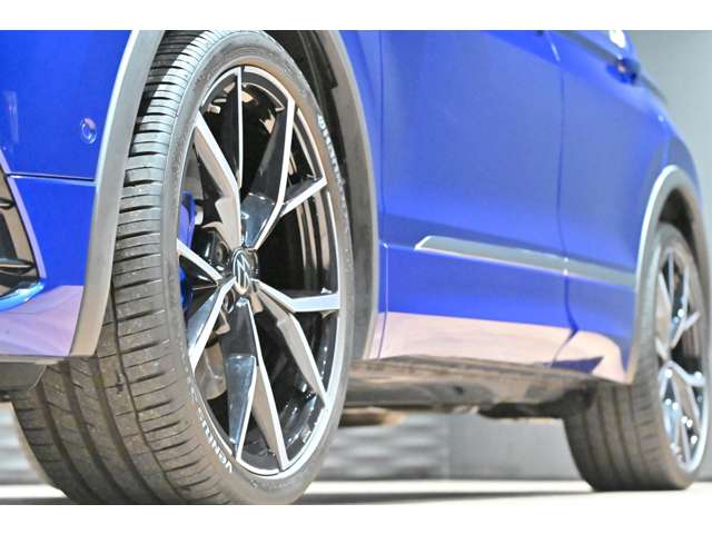 フォルクスワーゲン ティグアンＲ Ｒ ４モーション ４ＷＤ R4年 (関東) 99