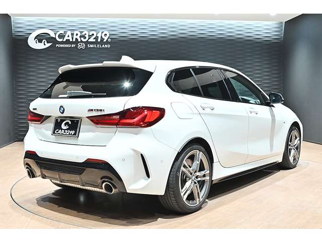 ＢＭＷ １シリーズ Ｍ１３５Ｉ Ｘドライブ ４ＷＤ R6年 (関東) 99