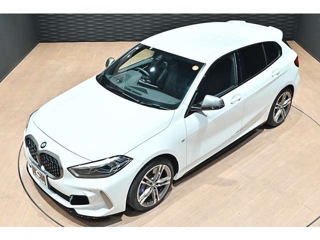 ＢＭＷ １シリーズ Ｍ１３５Ｉ Ｘドライブ ４ＷＤ R6年 (関東) 99