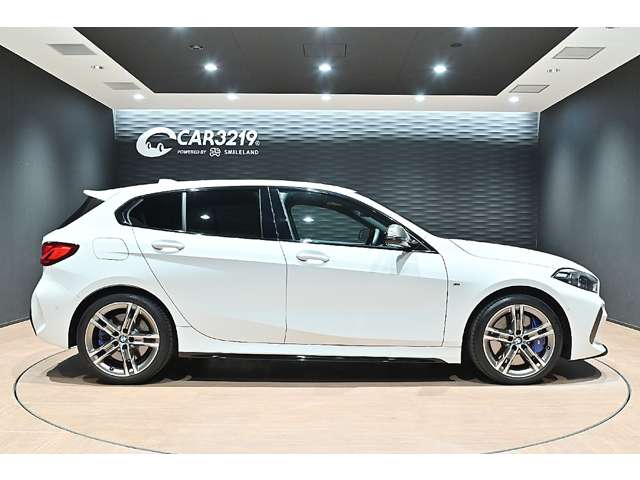 ＢＭＷ １シリーズ Ｍ１３５Ｉ Ｘドライブ ４ＷＤ R6年 (関東) 99