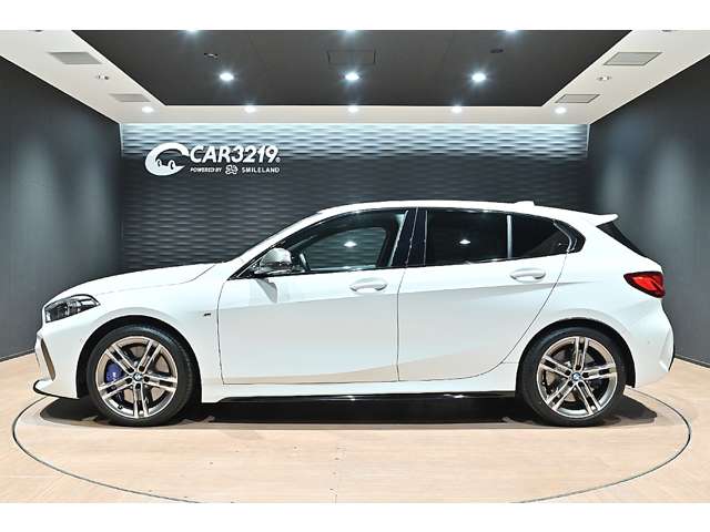 ＢＭＷ １シリーズ Ｍ１３５Ｉ Ｘドライブ ４ＷＤ R6年 (関東) 99