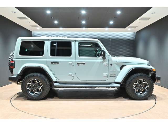 ジープ ラングラー　アンリミテッド アンリミテッド サハラ ２．０Ｌ ４ＷＤ R5年 (関東) 99