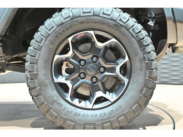 ジープ ラングラー　アンリミテッド アンリミテッド ルビコン リーコン ４ＷＤ R2年 (関東) 99