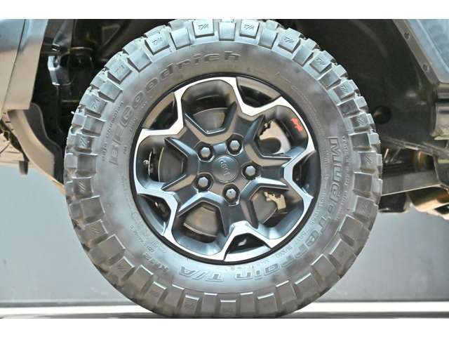 ジープ ラングラー　アンリミテッド アンリミテッド ルビコン リーコン ４ＷＤ R2年 (関東) 99