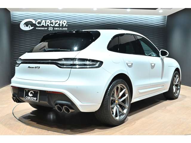 ポルシェ マカン ＧＴＳ ＰＤＫ ４ＷＤ R7年 (関東) 99