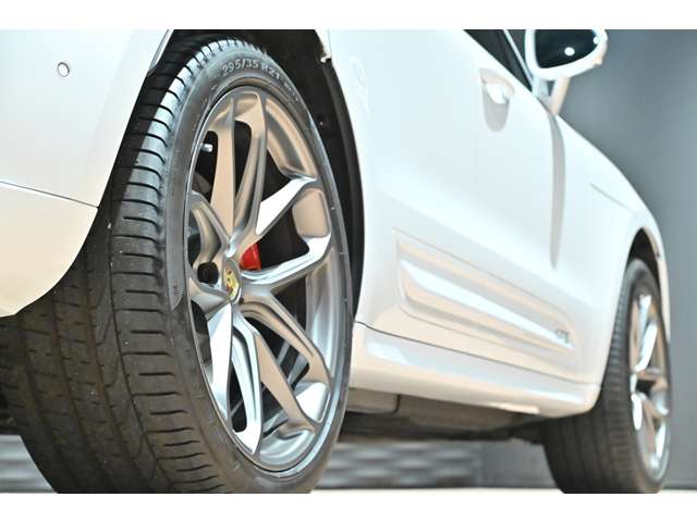 ポルシェ マカン ＧＴＳ ＰＤＫ ４ＷＤ R7年 (関東) 99