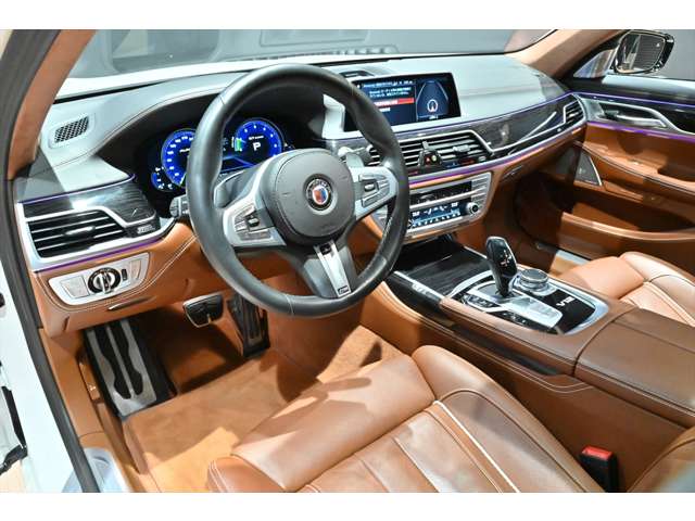 ＢＭＷ ７シリーズ Ｍ７６０ＬＩ Ｘドライブ ４ＷＤ H30年 (関東) 99