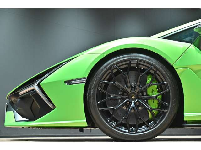 ランボルギーニ レヴエルト ６．５ ４ＷＤ R7年 (関東) 99