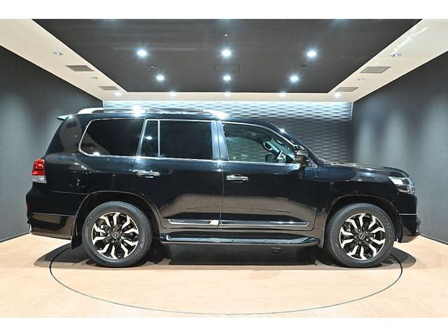 トヨタ ランドクルーザー ４．６ ＺＸ Ｇフロンティア ４ＷＤ H29年 (関東) 99