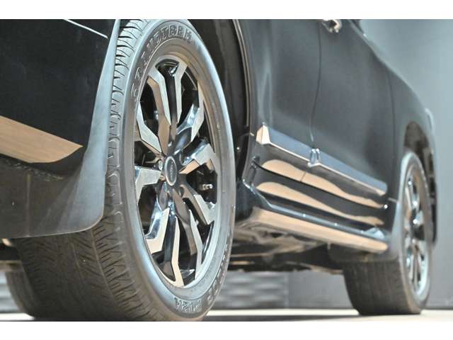 トヨタ ランドクルーザー ４．６ ＺＸ Ｇフロンティア ４ＷＤ H29年 (関東) 99