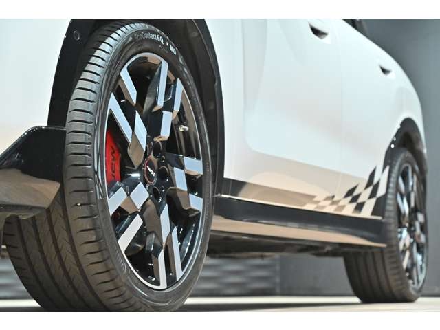 ミニ ミニカントリーマン ジョン クーパー ワークス ＡＬＬ４ ＤＣＴ ４ＷＤ R6年 (関東) 99