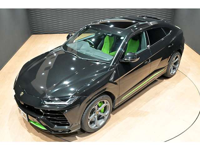 ランボルギーニ ウルス ４．０ ４ＷＤ R1年 (関東) 99