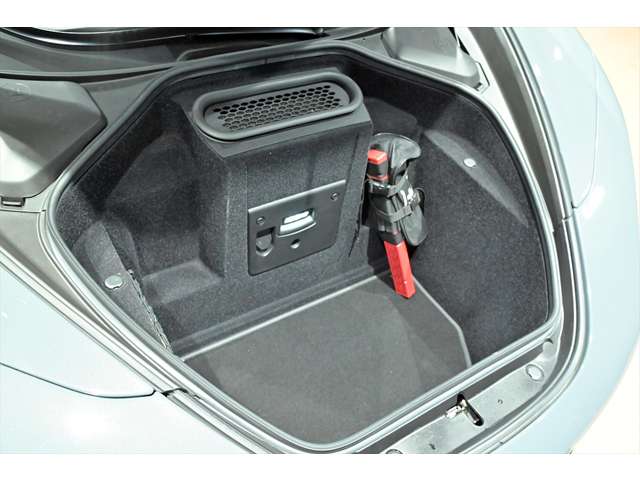 マクラーレン ６７５ＬＴ ４．０ R3年 (関東) 99