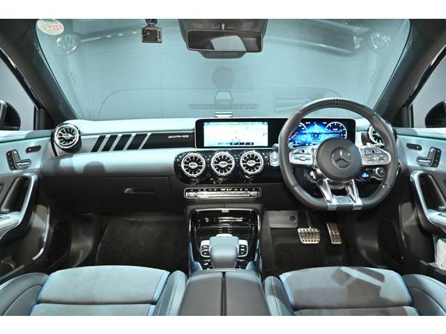 ＡＭＧ Ａクラス Ａ３５ ４マチック エディション１ ４ＷＤ R1年 (関東) 99