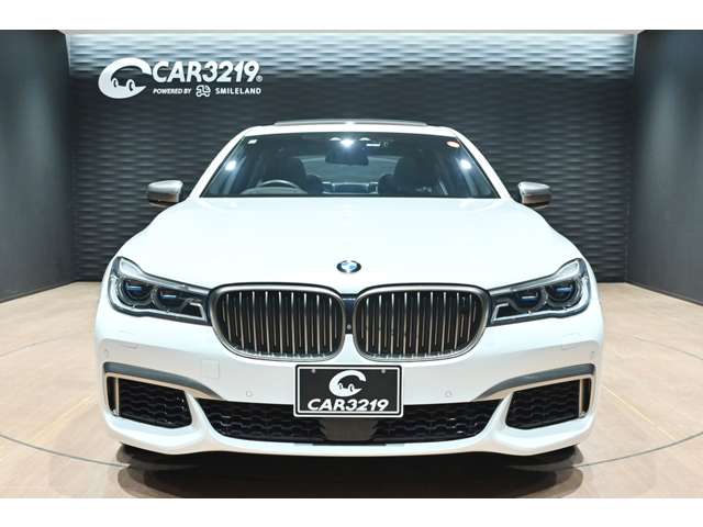 ＢＭＷ ７シリーズ Ｍ７６０ＬＩ Ｘドライブ ４ＷＤ H29年 (関東) 99