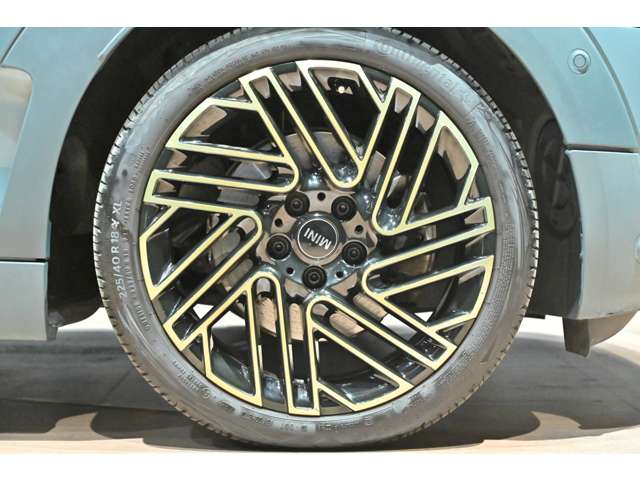 ミニ ミニクラブマン クーパー Ｓ アントールド エディション ＤＣＴ R5年 (関東) 99