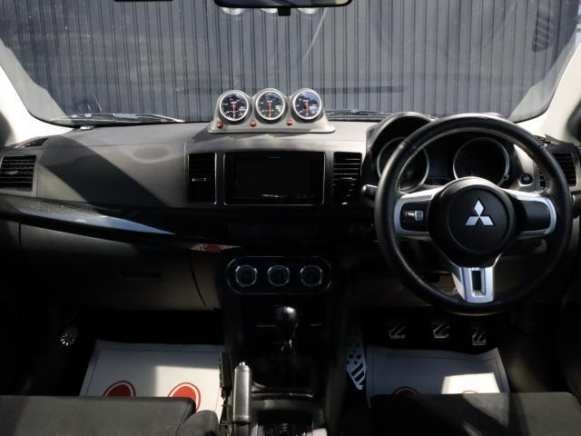 三菱 ランサー ２．０ ＧＳＲ Ｘ ４ＷＤ H25年 (関東) 99