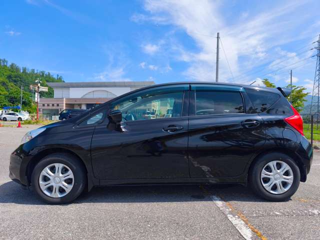 日産 ノート １．２ Ｘ ＤＩＧ－Ｓ H27年 () 99