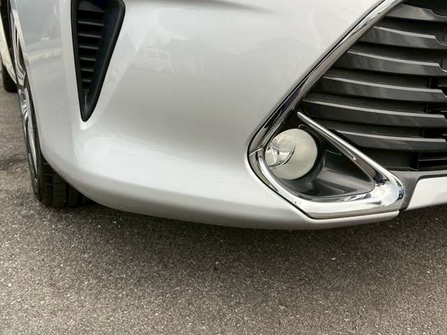 トヨタ カムリ　ハイブリッド ２．５ Ｇパッケージ H28年 (九州・沖縄) 99