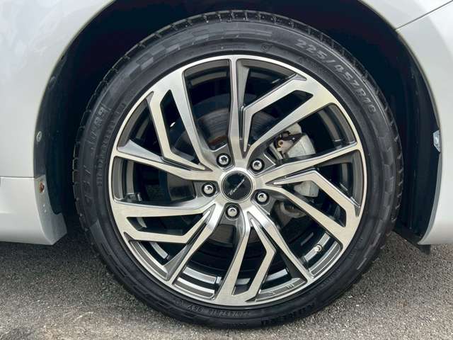 トヨタ カムリ　ハイブリッド ２．５ Ｇパッケージ H28年 (九州・沖縄) 99