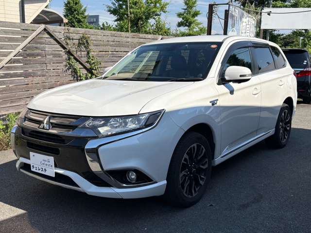 三菱 アウトランダーＰＨＥＶ ２．０ Ｇ セーフティパッケージ ４ＷＤ H27年 (九州・沖縄) 99
