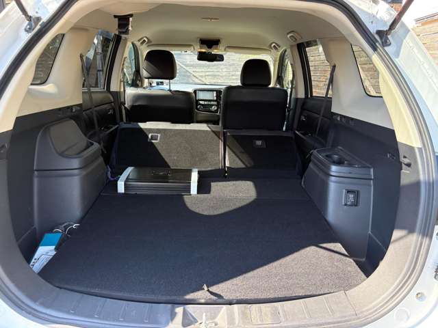 三菱 アウトランダーＰＨＥＶ ２．０ Ｇ セーフティパッケージ ４ＷＤ H27年 (九州・沖縄) 99