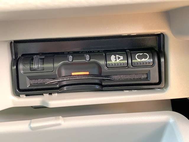 日産 セレナ ２．０ Ｘ ＶセレクションＩＩ H30年 (関東) 99