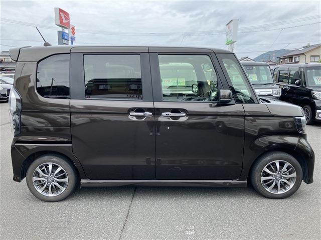 ホンダ Ｎ　ＢＯＸ カスタム ６６０ Ｌ R4年 (中国) 99