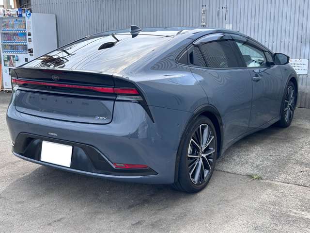 トヨタ プリウス ２．０ Ｚ Ｅ－ＦＯＵＲ ４ＷＤ R5年 (関東) 99