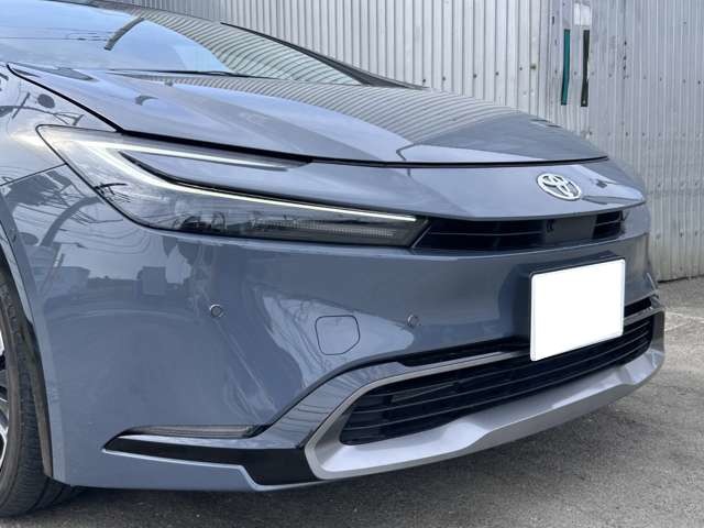 トヨタ プリウス ２．０ Ｚ Ｅ－ＦＯＵＲ ４ＷＤ R5年 (関東) 99