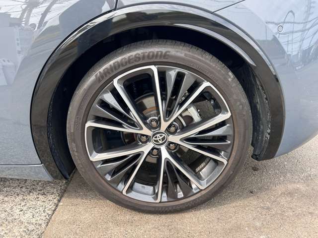 トヨタ プリウス ２．０ Ｚ Ｅ－ＦＯＵＲ ４ＷＤ R5年 (関東) 99