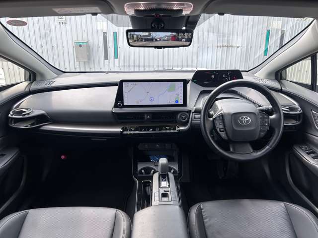 トヨタ プリウス ２．０ Ｚ Ｅ－ＦＯＵＲ ４ＷＤ R5年 (関東) 99