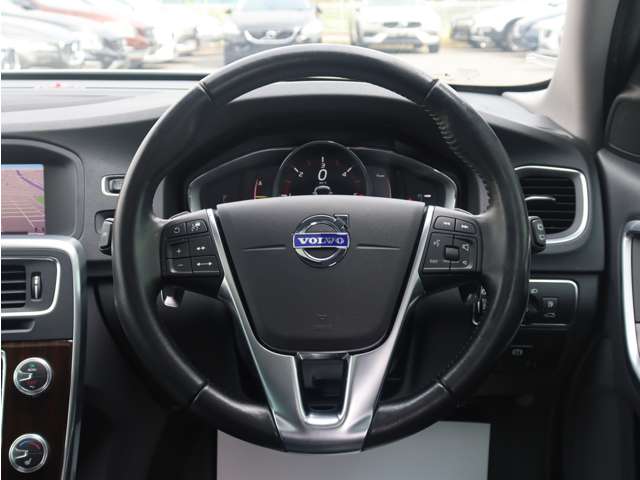 ボルボ Ｖ６０ Ｄ４ クラシック ディーゼルターボ H29年 (東海) 99