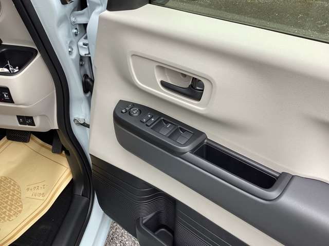 ホンダ Ｎ　ＢＯＸ ６６０ R8年 (関東) 99