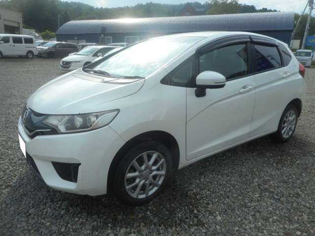 ホンダ フィット １．３ １３Ｇ Ｌパッケージ ４ＷＤ H26年 (北海道) 99