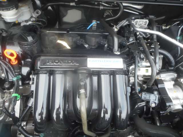 ホンダ フィット １．３ １３Ｇ Ｌパッケージ ４ＷＤ H26年 (北海道) 99