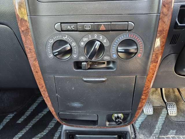 ダイハツ ミラアヴィ ６６０ ＲＳ H15年 (中国) 99