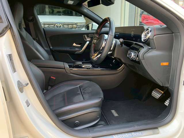 メルセデスベンツ ＣＬＡクラス ＣＬＡ２００Ｄ ＡＭＧライン ディーゼルターボ R3年 (中国) 99