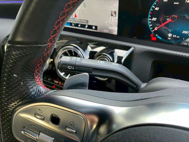 メルセデスベンツ ＣＬＡクラス ＣＬＡ２００Ｄ ＡＭＧライン ディーゼルターボ R3年 (中国) 99