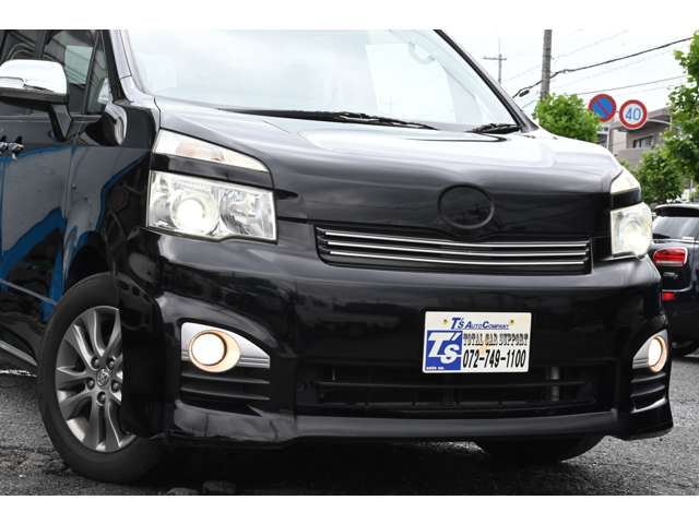 トヨタ ヴォクシー ２．０ ＺＳ 煌ＩＩ H23年 (近畿) 99