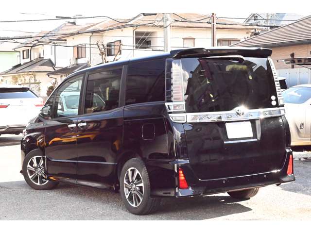 トヨタ ヴォクシー ２．０ ＺＳ 煌ＩＩ R2年 (近畿) 99
