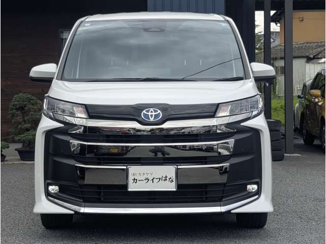 トヨタ ノア １．８ ハイブリッド Ｓ－Ｚ R5年 (中国) 99