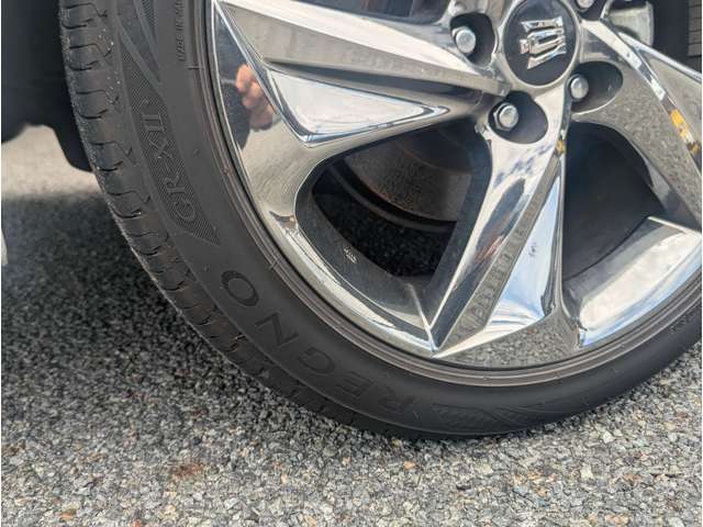 トヨタ クラウン　ハイブリッド ハイブリッド ２．５ ＲＳ R1年 (中国) 99