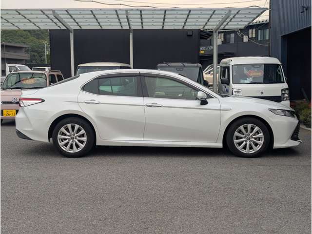 トヨタ カムリ ２．５ Ｇ H29年 (中国) 99