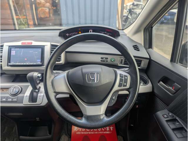 ホンダ フリード　ハイブリッド １．５ ジャストセレクション＋ H25年 (中国) 99