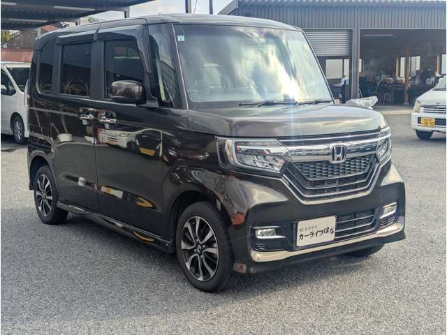 ホンダ Ｎ　ＢＯＸ カスタム ６６０ Ｇ Ｌ ホンダセンシング ４ＷＤ R1年 (中国) 99
