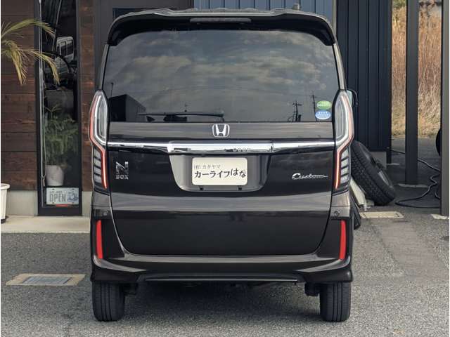 ホンダ Ｎ　ＢＯＸ カスタム ６６０ Ｇ Ｌ ホンダセンシング ４ＷＤ R1年 (中国) 99