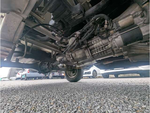 ダイハツ ハイゼットトラック 多目的ダンプ ＰＴＯ式 ３方開 ４ＷＤ H25年 (中国) 99