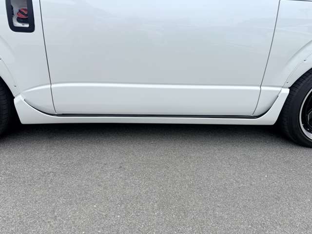 トヨタ ハイエースワゴン ２．７ ＧＬ ロング ミドルルーフ R4年 (近畿) 99