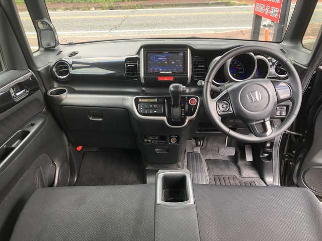 ホンダ Ｎ　ＢＯＸ ６６０ カスタムＧ ＳＳパッケージ H25年 (近畿) 99
